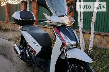 Скутер Honda SH 50 2016 в Могилев-Подольске