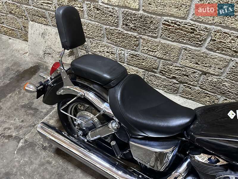 Мотоцикл Классик Honda Shadow 400 2004 в Одессе