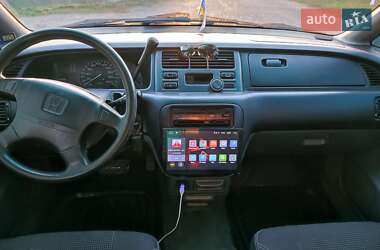 Мінівен Honda Shuttle 1996 в 