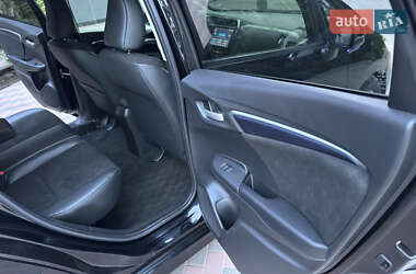 Минивэн Honda Shuttle 2017 в 