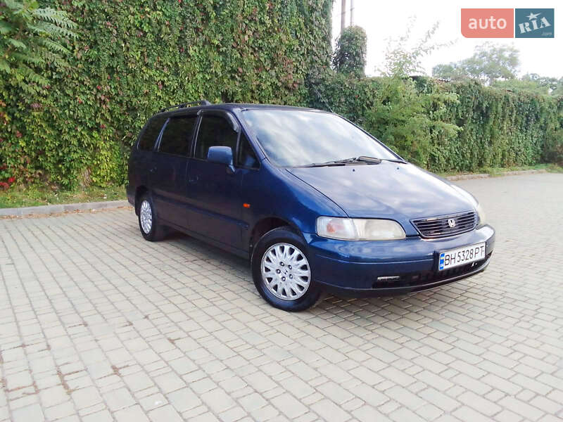 Минивэн Honda Shuttle 1997 в 