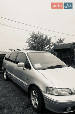 Мінівен Honda Shuttle 1999 в 