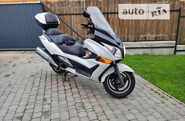 Макси-скутер Honda Silver Wing 400 2011 в Ирпене