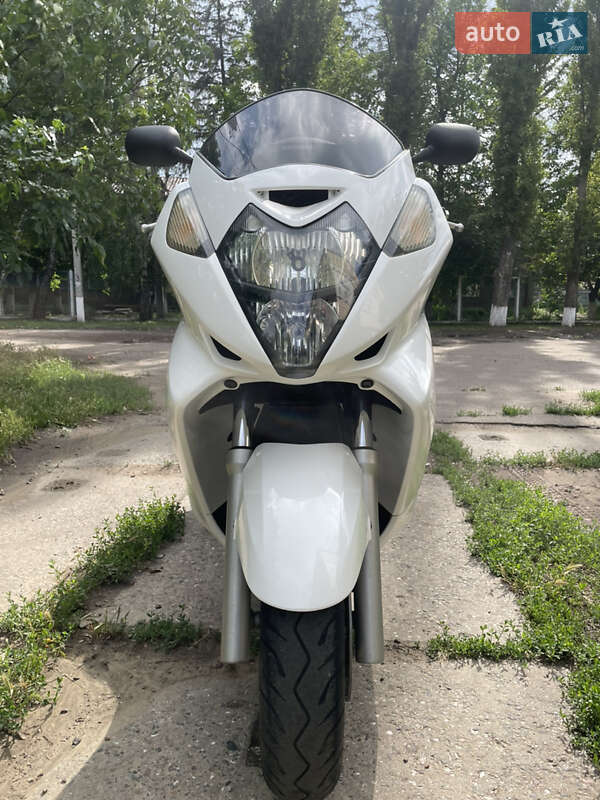 Максі-скутер Honda Silver Wing 400 2003 в Миколаївці