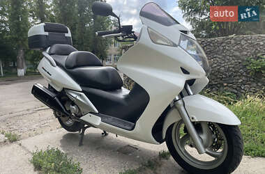 Макси-скутер Honda Silver Wing 400 2003 в 