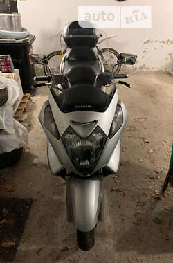 Скутер Honda Silver Wing 400 2004 в Киеве