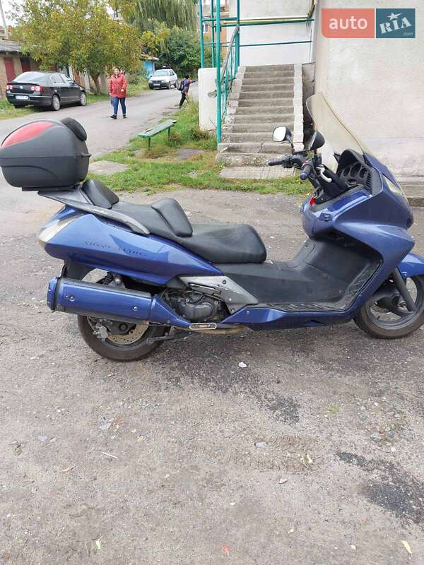 Макси-скутер Honda Silver Wing 400 2008 в Красилове