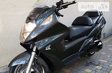 Макси-скутер Honda Silver Wing 600 2001 в Ивано-Франковске