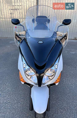 Вантажні моторолери, мотоцикли, скутери, мопеди Honda Silver Wing 600 2011 в 