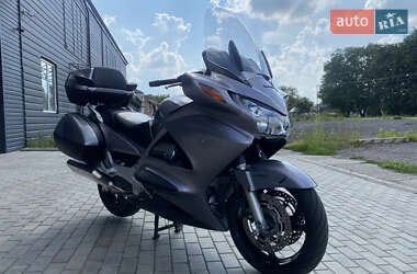 Мотоцикл Круізер Honda ST 1300 Pan European 2004 в Хоролі