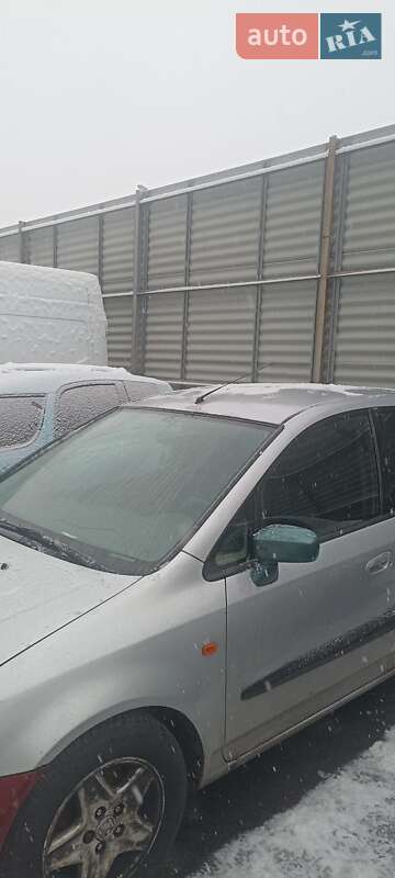 Універсал Honda Stream 2001 в Києві