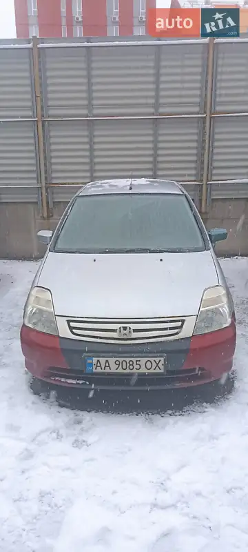 Honda Stream 2001