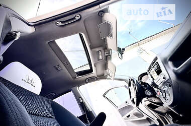 Минивэн Honda Stream 2004 в 
