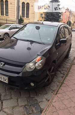 Минивэн Honda Stream 2004 в Черновцах