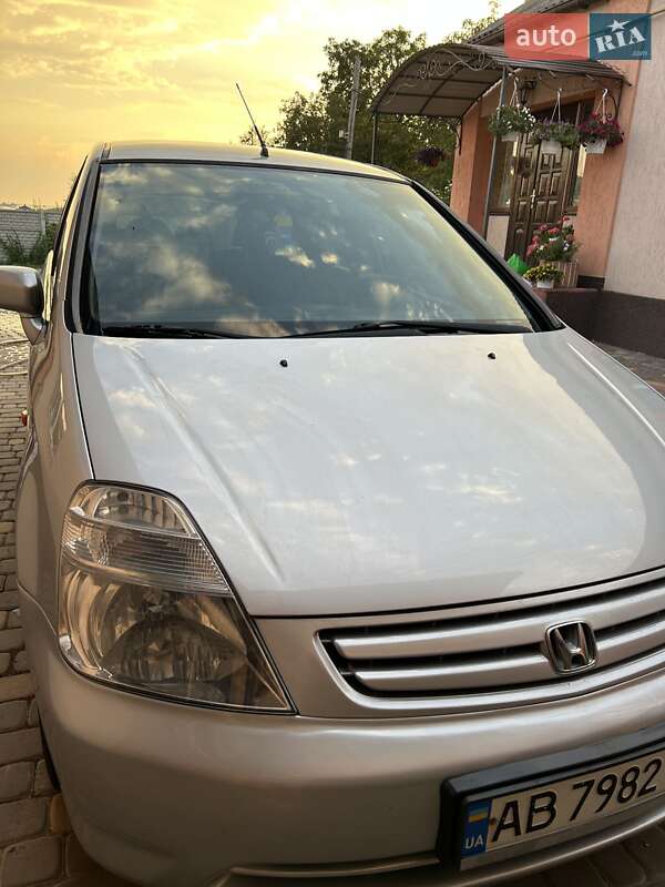 Минивэн Honda Stream 2002 в Виннице