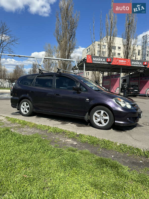 Минивэн Honda Stream 2005 в Киеве