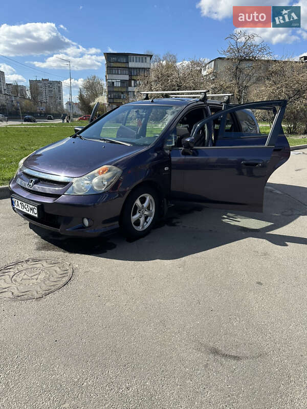 Минивэн Honda Stream 2005 в Киеве