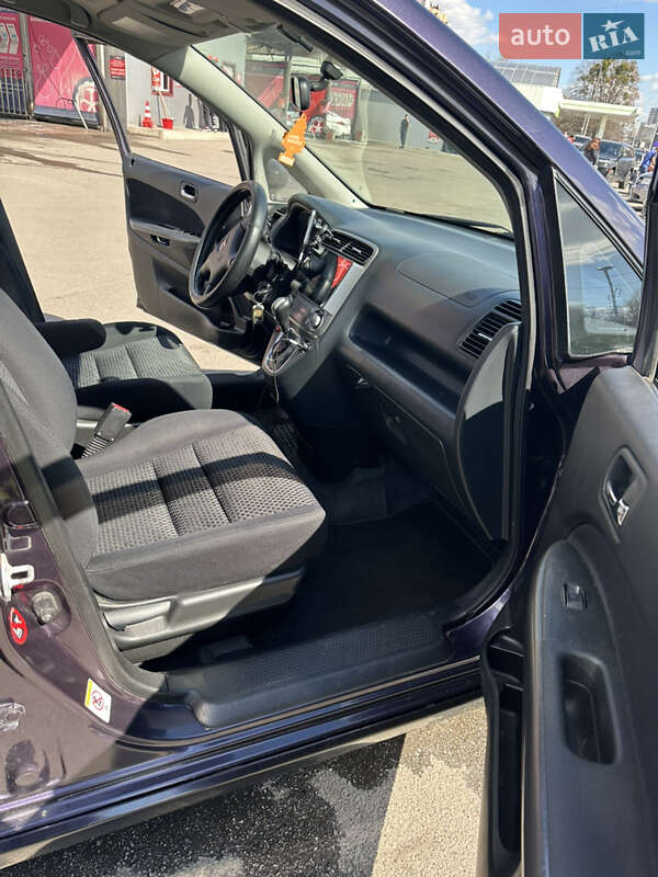 Минивэн Honda Stream 2005 в Киеве