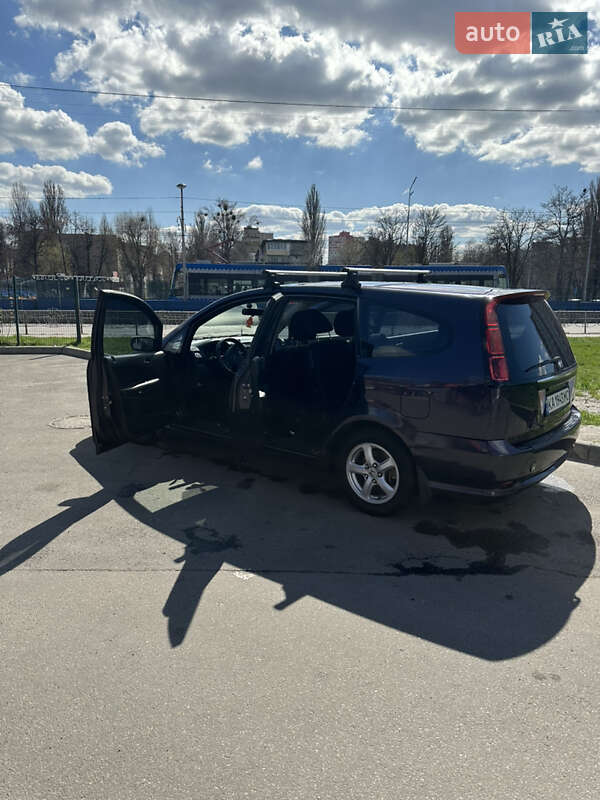 Минивэн Honda Stream 2005 в Киеве