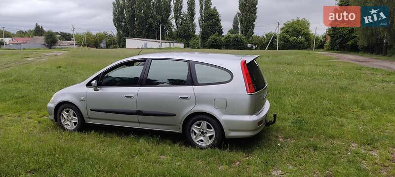 Минивэн Honda Stream 2003 в Смеле
