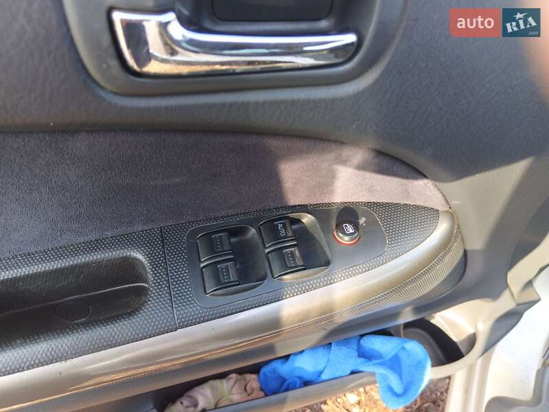 Минивэн Honda Stream 2001 в Мироновке