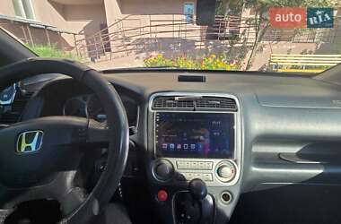 Минивэн Honda Stream 2002 в 