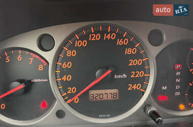 Мінівен Honda Stream 2003 в  фото 7 Мінівен Honda Stream 2003 в