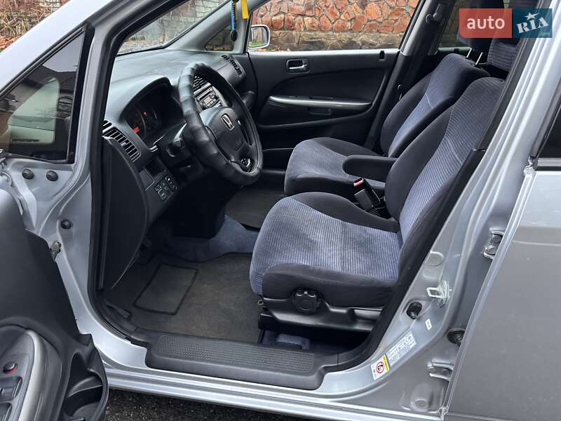 Минивэн Honda Stream 2003 в Киеве