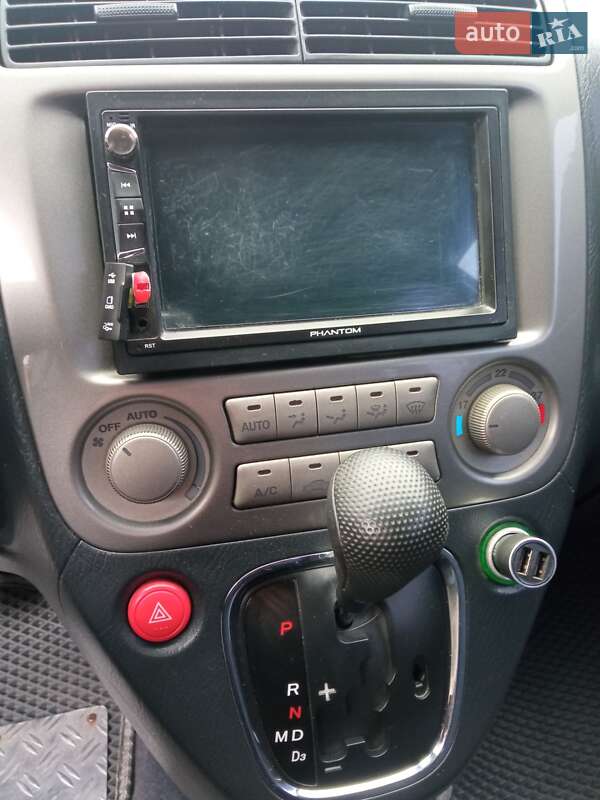 Минивэн Honda Stream 2001 в Полтаве фото 11 Минивэн Honda Stream 2001 в Полтаве