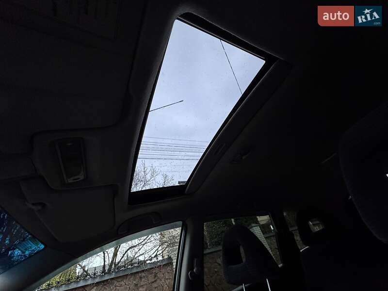 Минивэн Honda Stream 2003 в Киеве