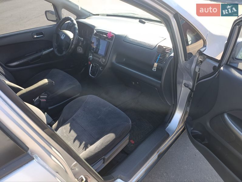 Мінівен Honda Stream 2002 в Дніпрі