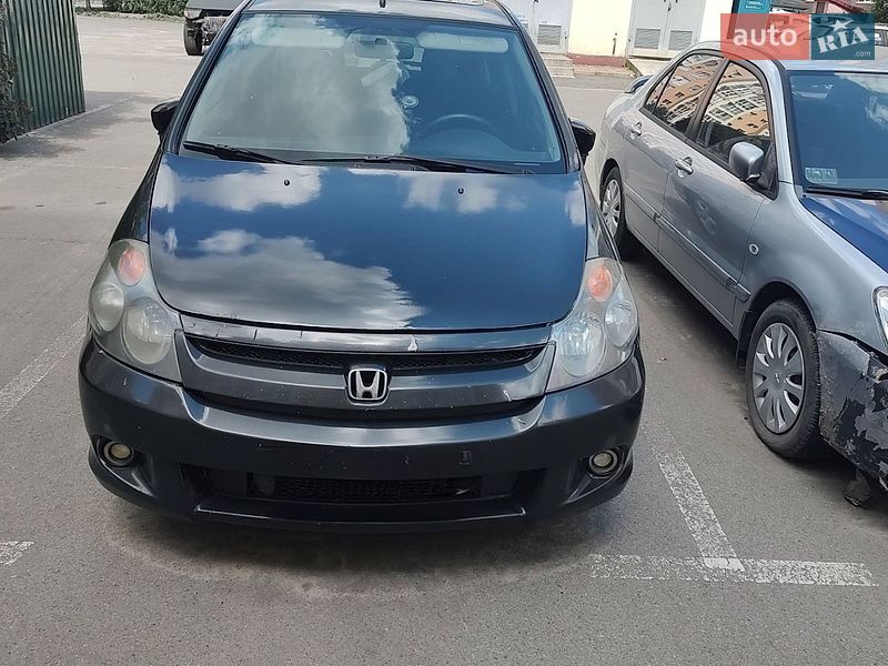 Минивэн Honda Stream 2004 в Софиевской Борщаговке