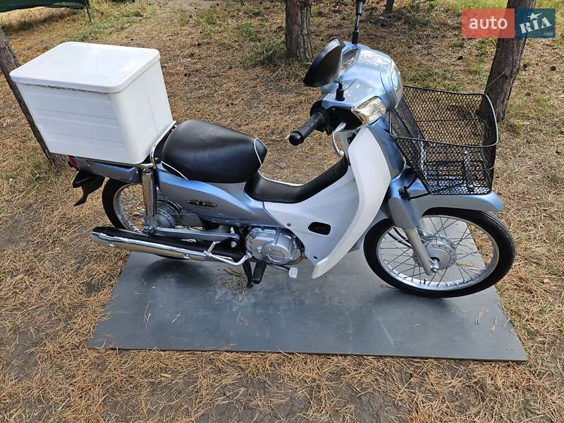 Мопеди Honda Super Cub 50 2015 в Вознесенську