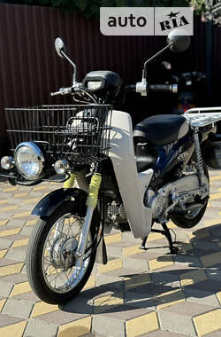 Мопеди Honda Super Cub 50 2010 в Сновську