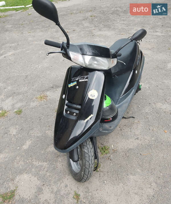 Мопеды Honda Tact AF-24 1993 в Ровно