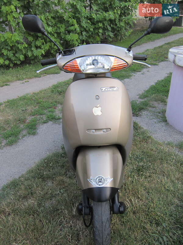 Скутер Honda Tact AF-51 2009 в Умани