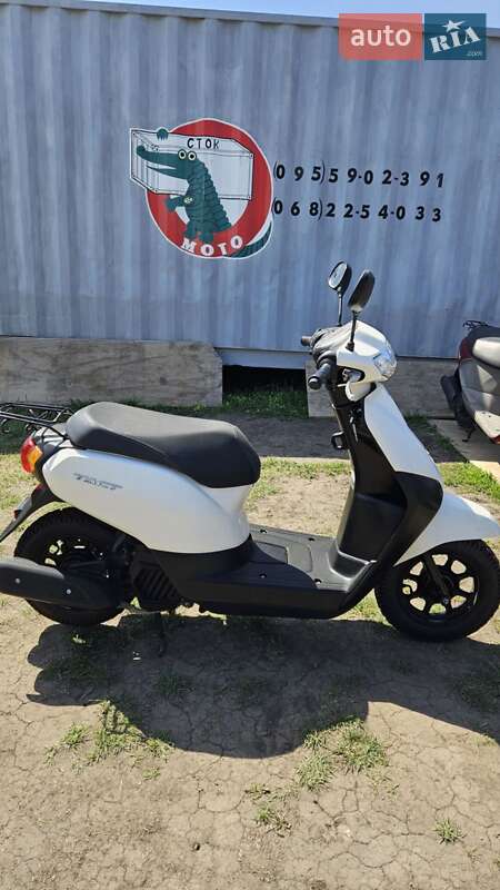 Honda Tact AF-75 2017