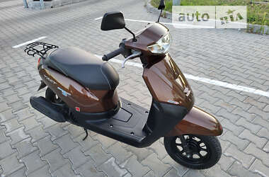 Мопеди Honda Tact AF-79 2015 в Десні