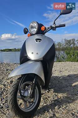 Мопеды Honda Today AF-61 2003 в Киеве