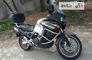 Мотоцикл Багатоцільовий (All-round) Honda Varadero 1000 2000 в Вінниці