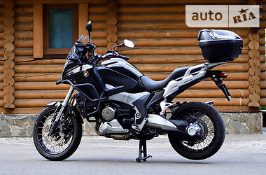 Мотоцикл Туризм Honda VFR 1200F 2013 в Києві