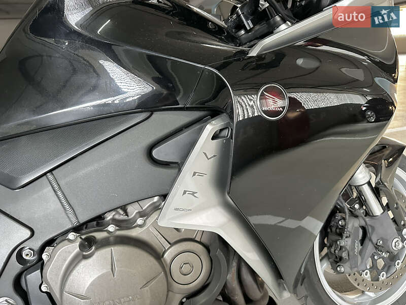 Мотоцикл Спорт-туризм Honda VFR 1200F 2012 в Дніпрі