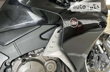 Мотоцикл Спорт-туризм Honda VFR 1200F 2012 в Днепре