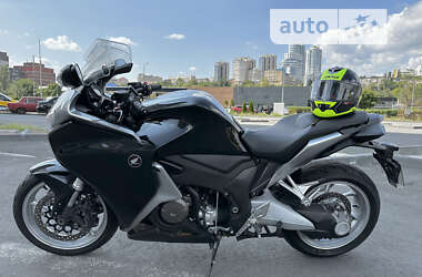 Мотоцикл Спорт-туризм Honda VFR 1200F 2012 в Дніпрі