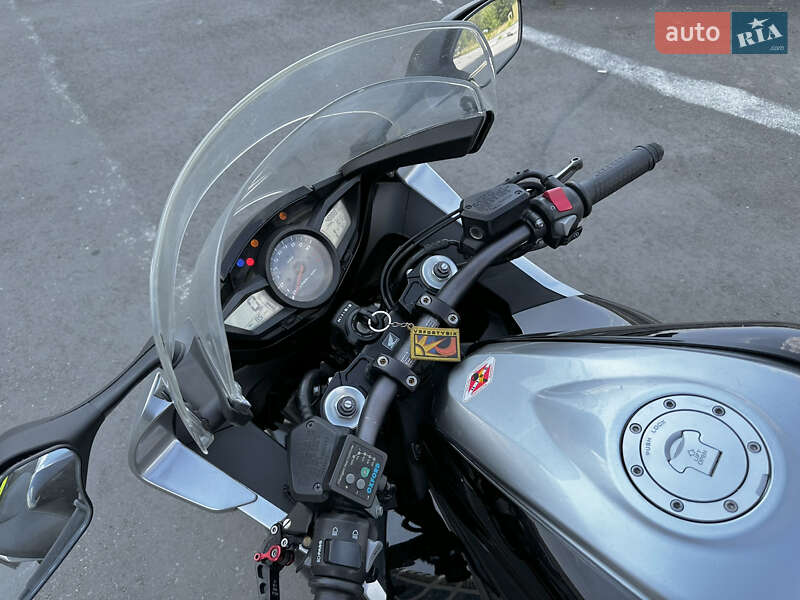 Мотоцикл Спорт-туризм Honda VFR 1200F 2012 в Дніпрі