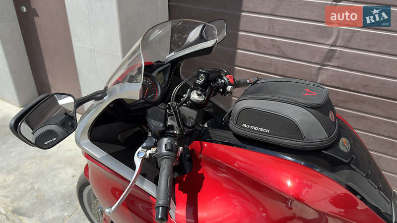 Мотоцикл Спорт-туризм Honda VFR 1200F 2011 в Одесі