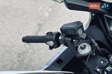 Мотоцикл Спорт-туризм Honda VFR 1200F 2010 в 