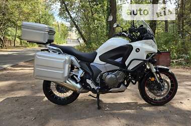 Мотоцикл Многоцелевой (All-round) Honda VFR 1200X Crosstourer 2012 в 