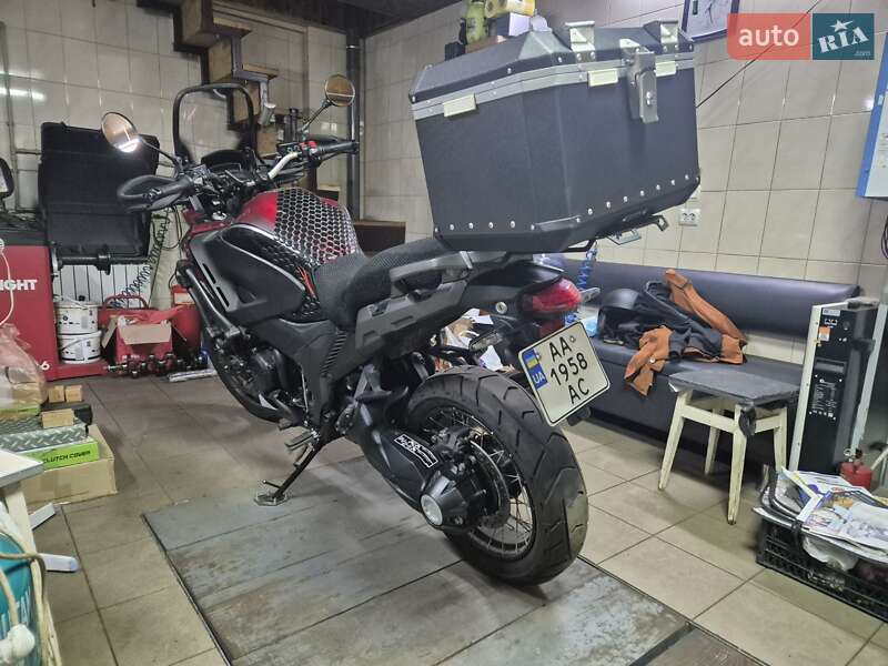 Мотоцикл Спорт-туризм Honda VFR 1200X Crosstourer 2012 в Киеве