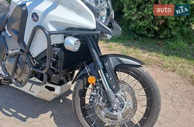Мотоцикл Спорт-туризм Honda VFR 1200X Crosstourer 2014 в 
